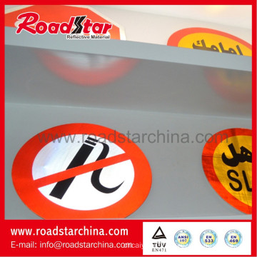 Diamond grade prismatic Reflective film for road signs